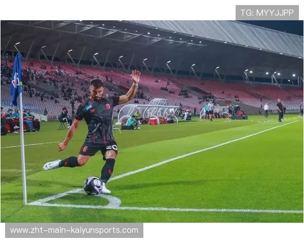 C罗回撤调度全场，利雅得胜利控场更稳，c罗出击