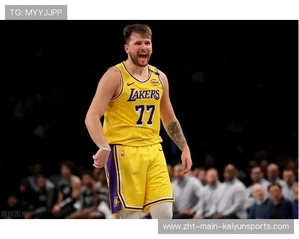 东契奇空砍50分无力回天，独行侠防线遭太阳外线射手群爆